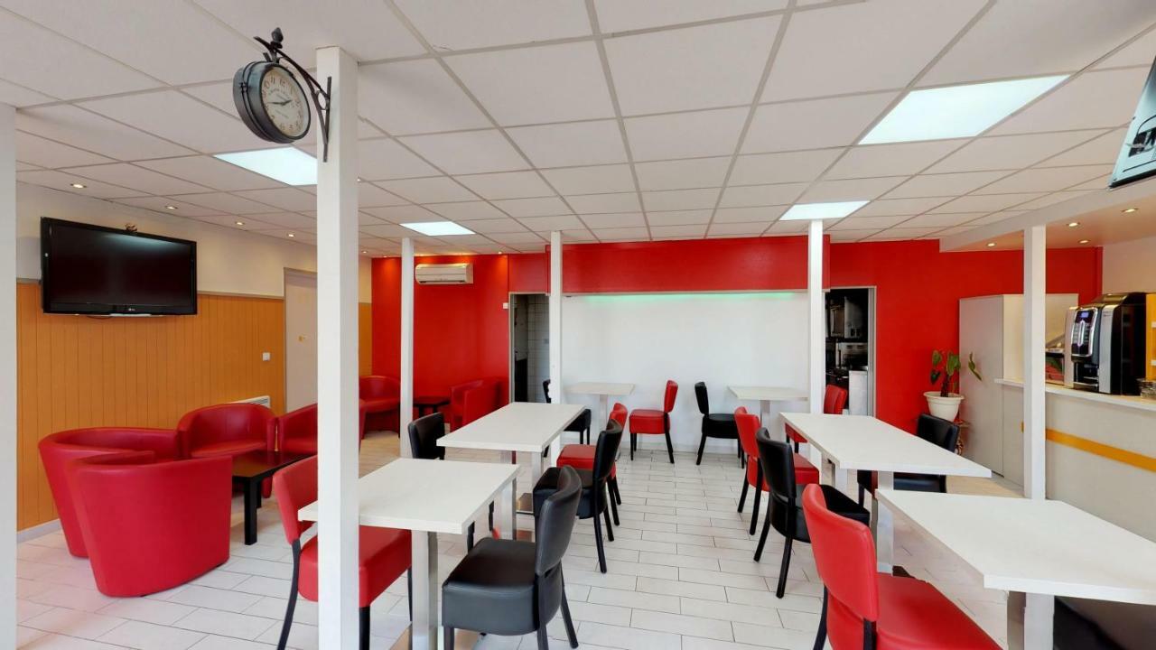 Kyriad Direct Achères Extérieur photo