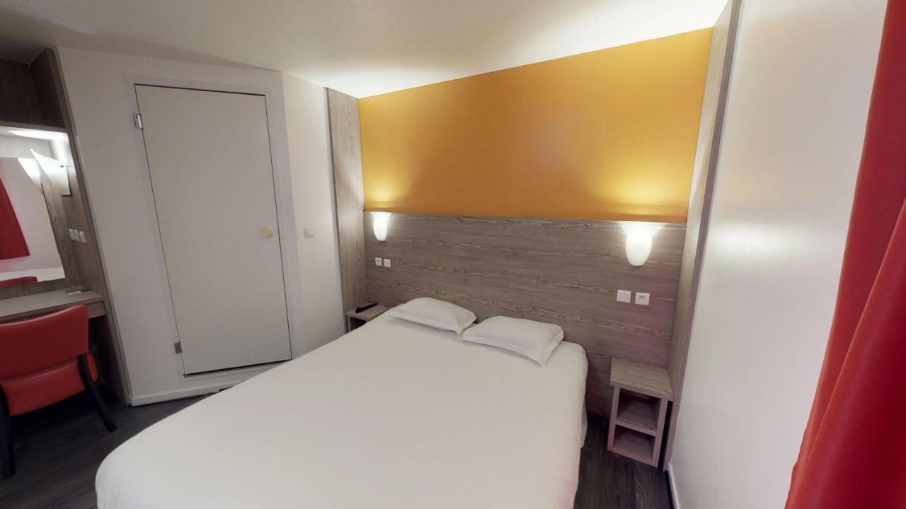 Kyriad Direct Achères Extérieur photo